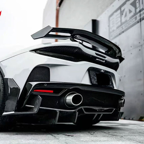 McLaren GT