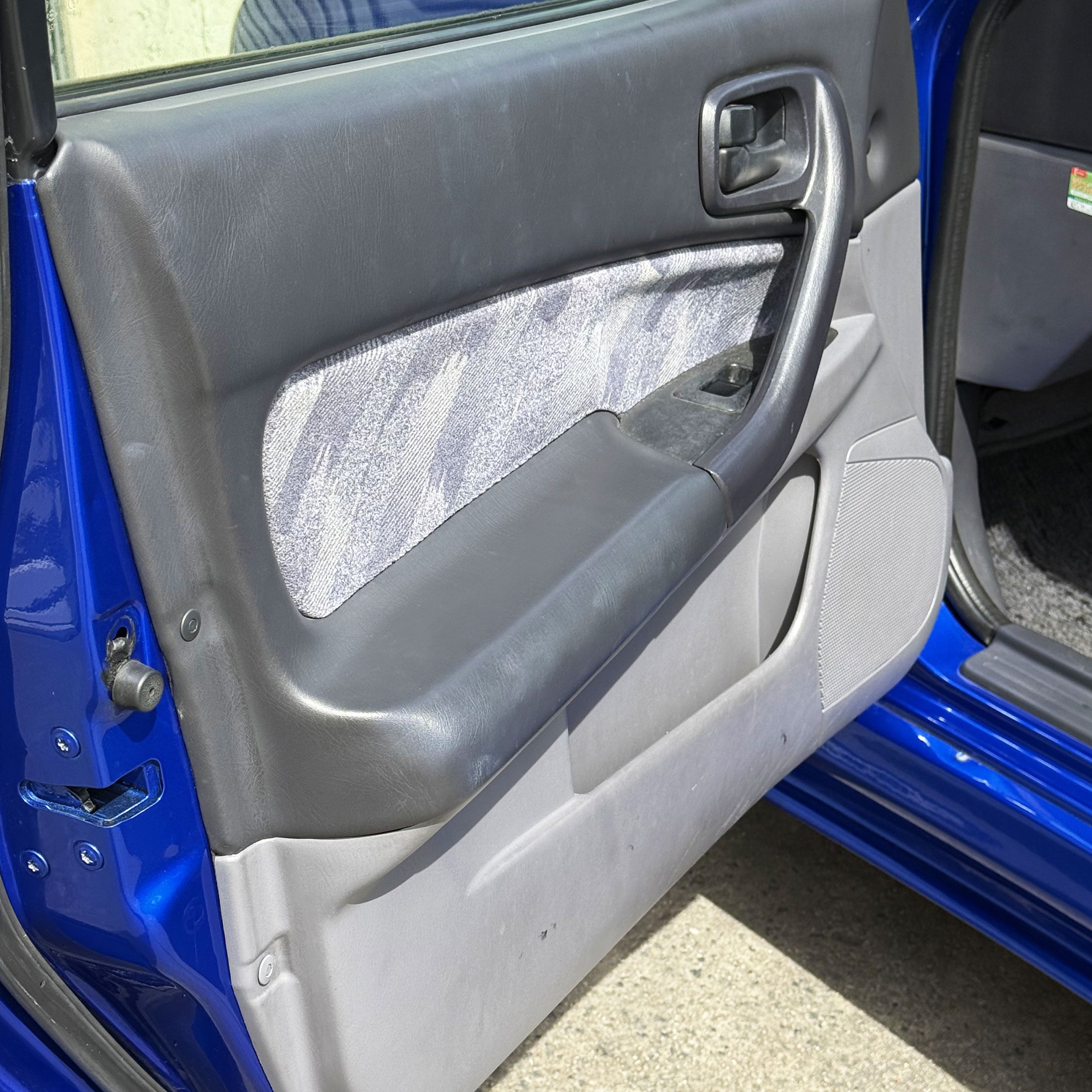 2000 Nissan Bayside Blue Skyline HR34 GT