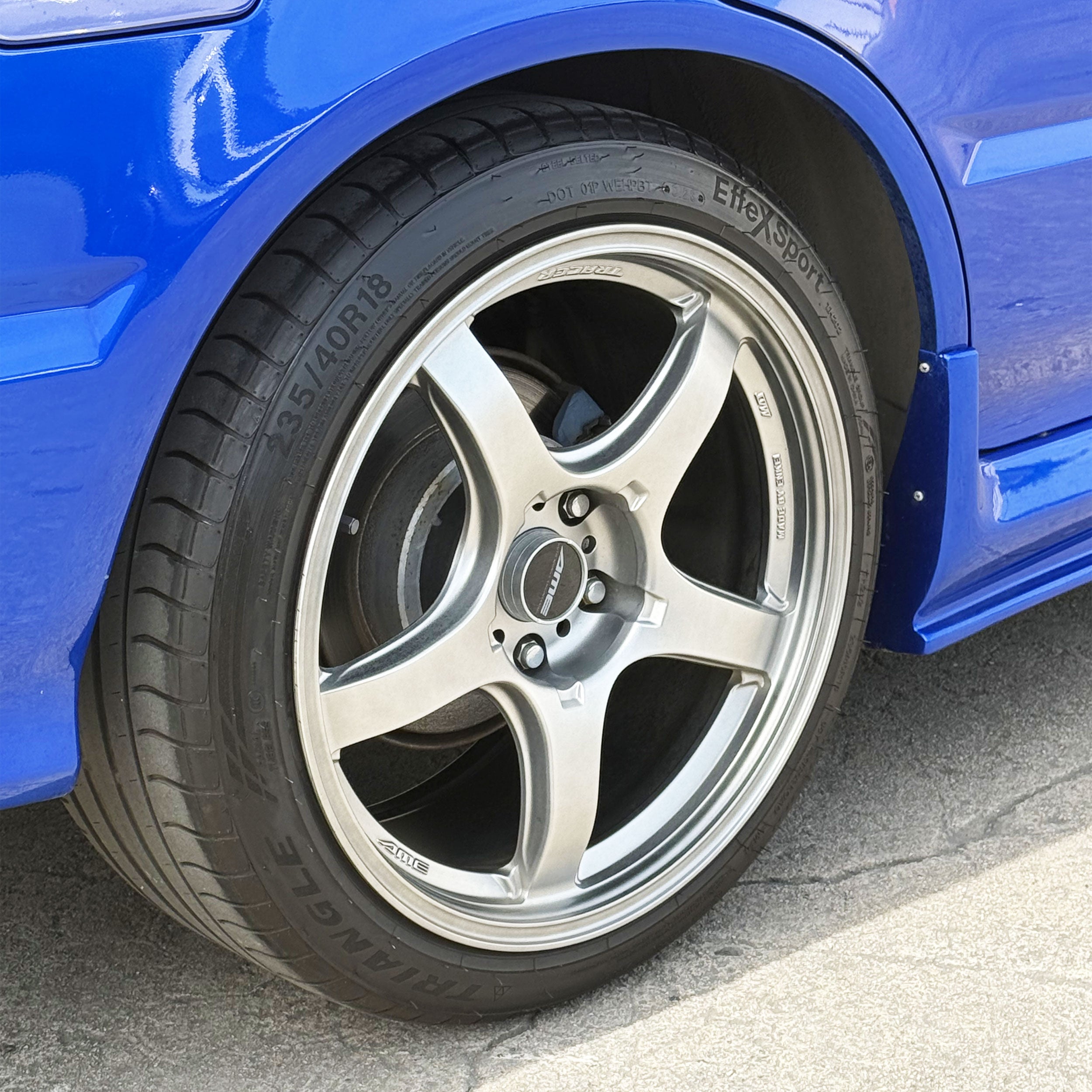 2000 Nissan Bayside Blue Skyline HR34 GT