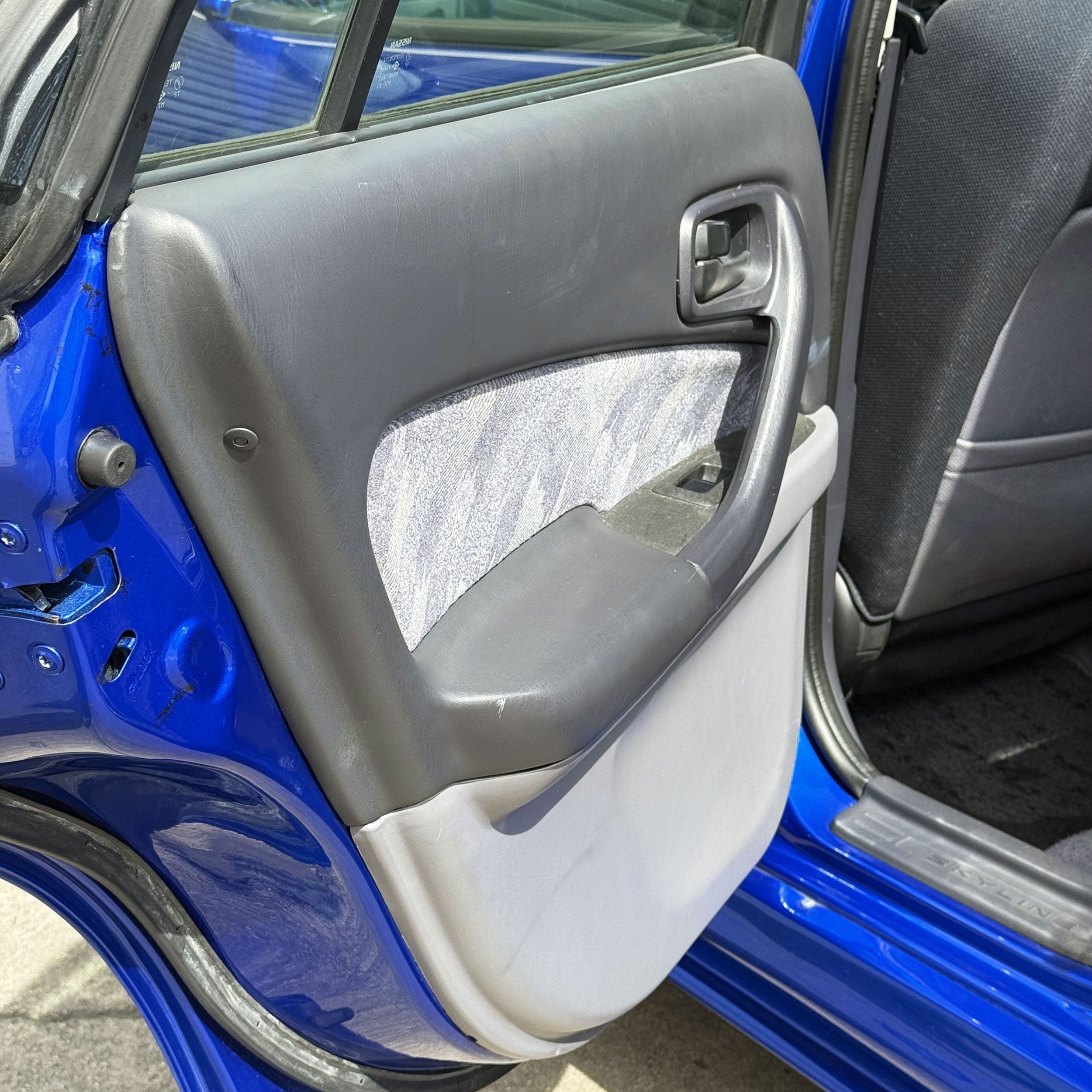 2000 Nissan Bayside Blue Skyline HR34 GT