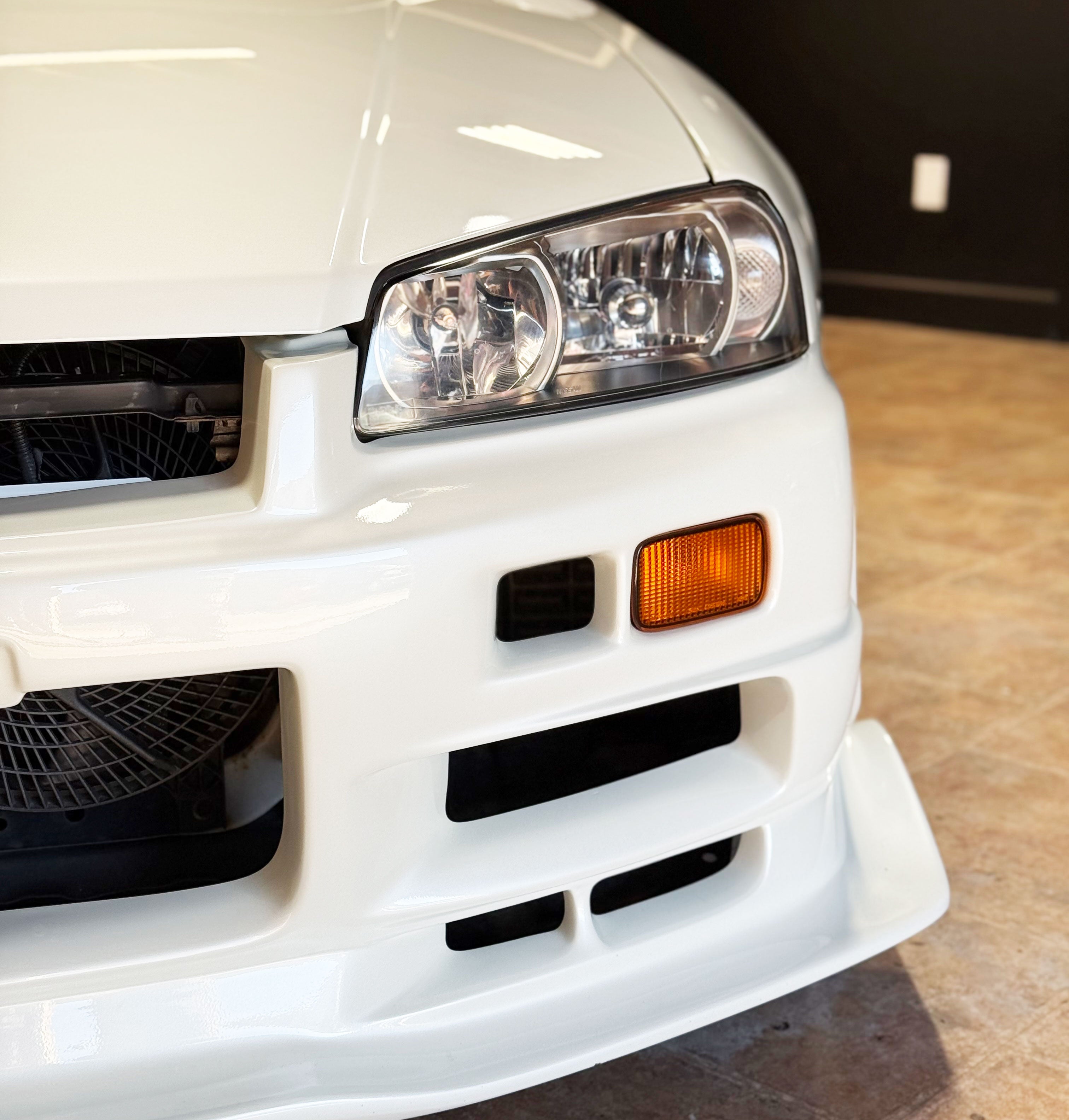 1999 Nissan Skyline R34 Widebody Sedan