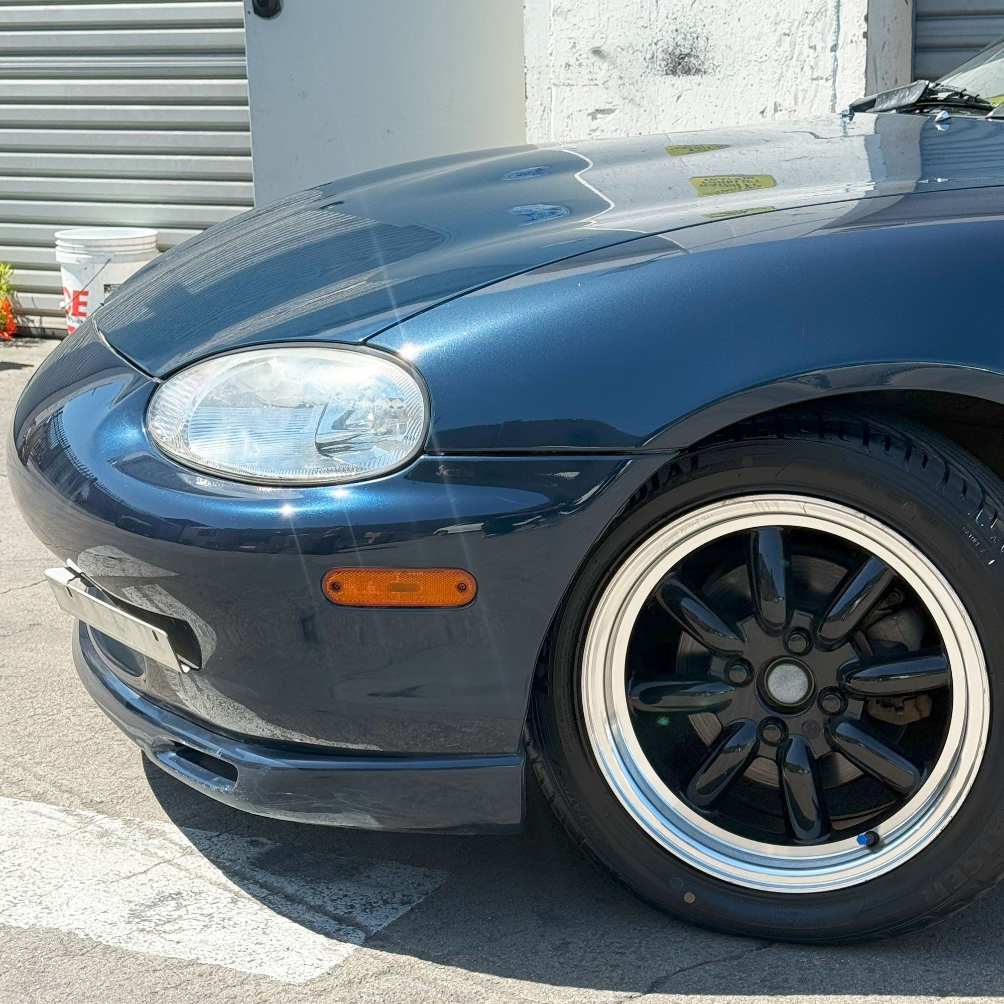 1998 Mazda Roadster NB8C VS Hardtop Edition