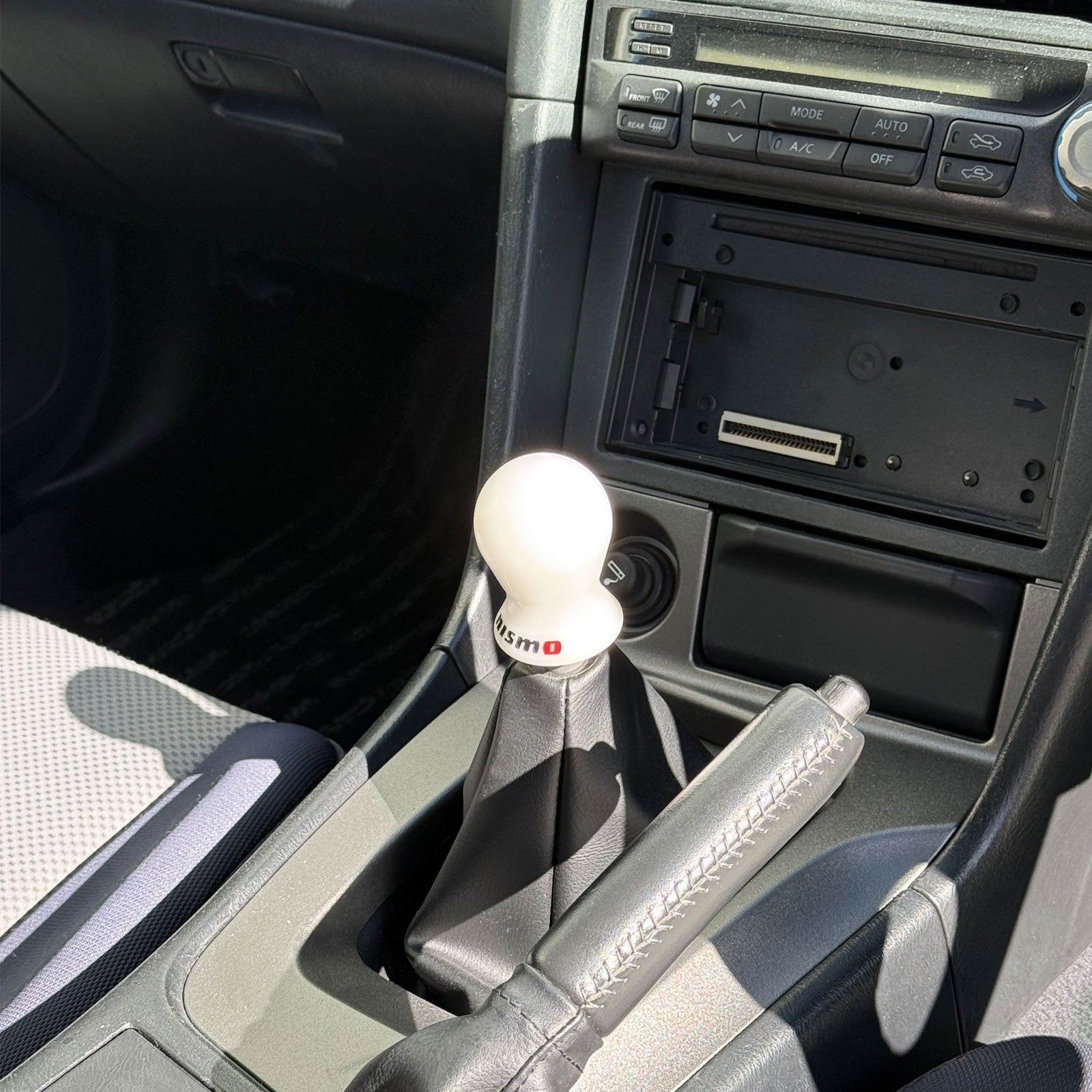 1998 Nissan Bayside Blue Skyline R34 GTT