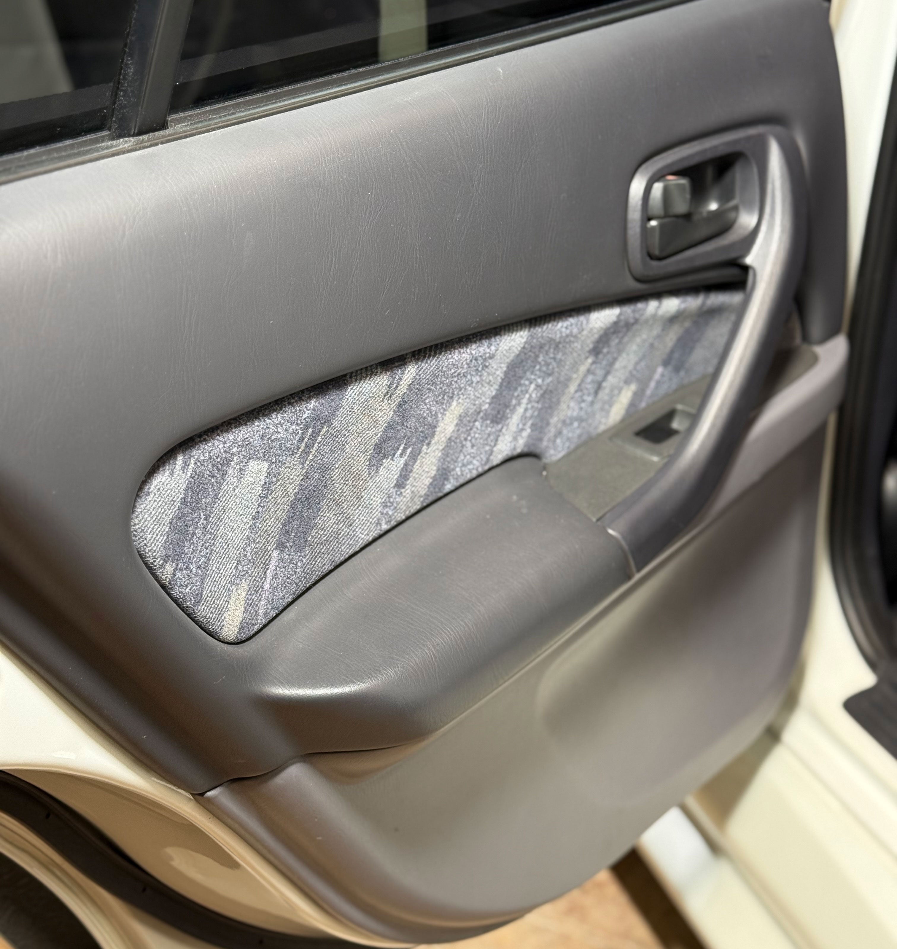 1999 Nissan Skyline R34 Widebody Sedan