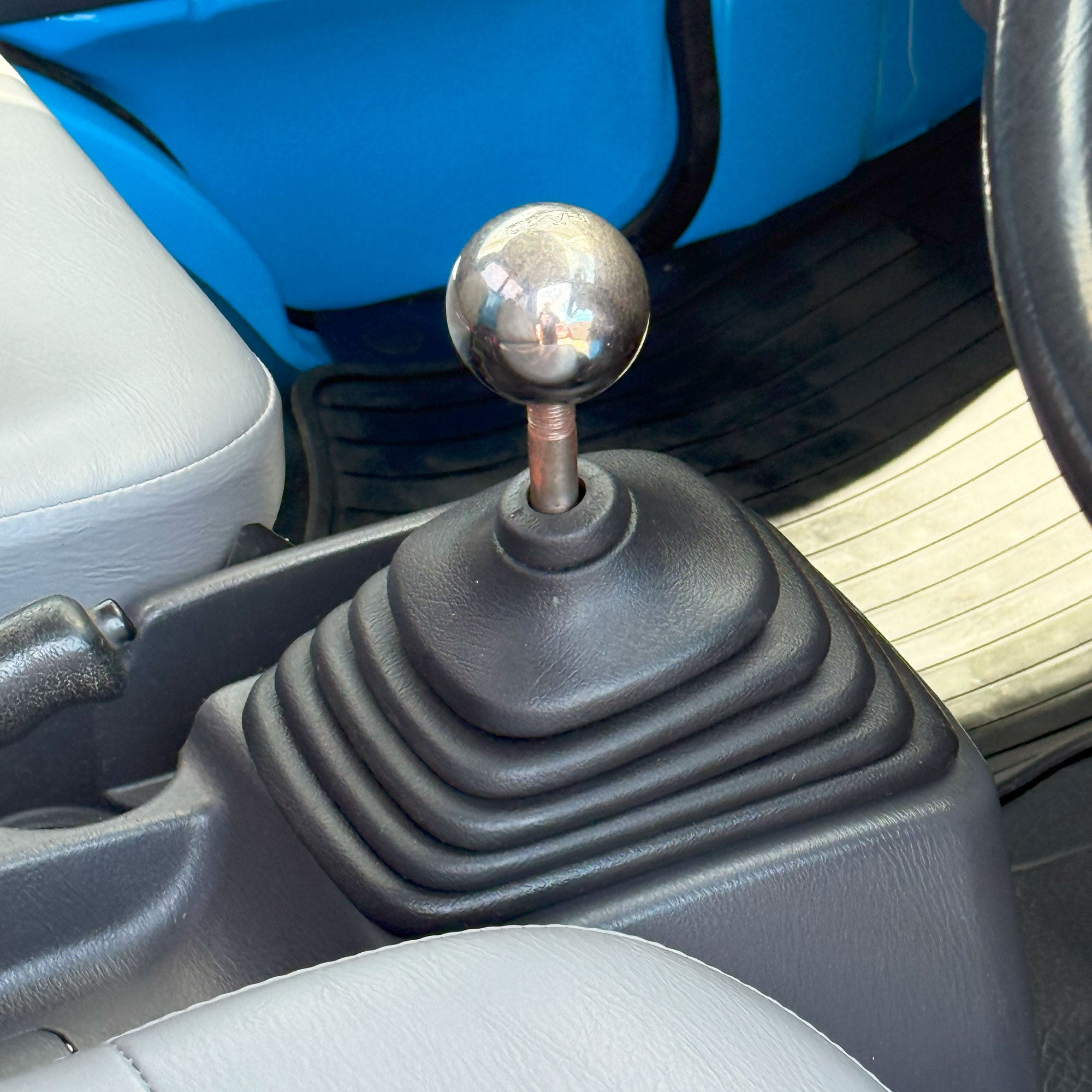 1999 Subaru Sambar TT1 2WD