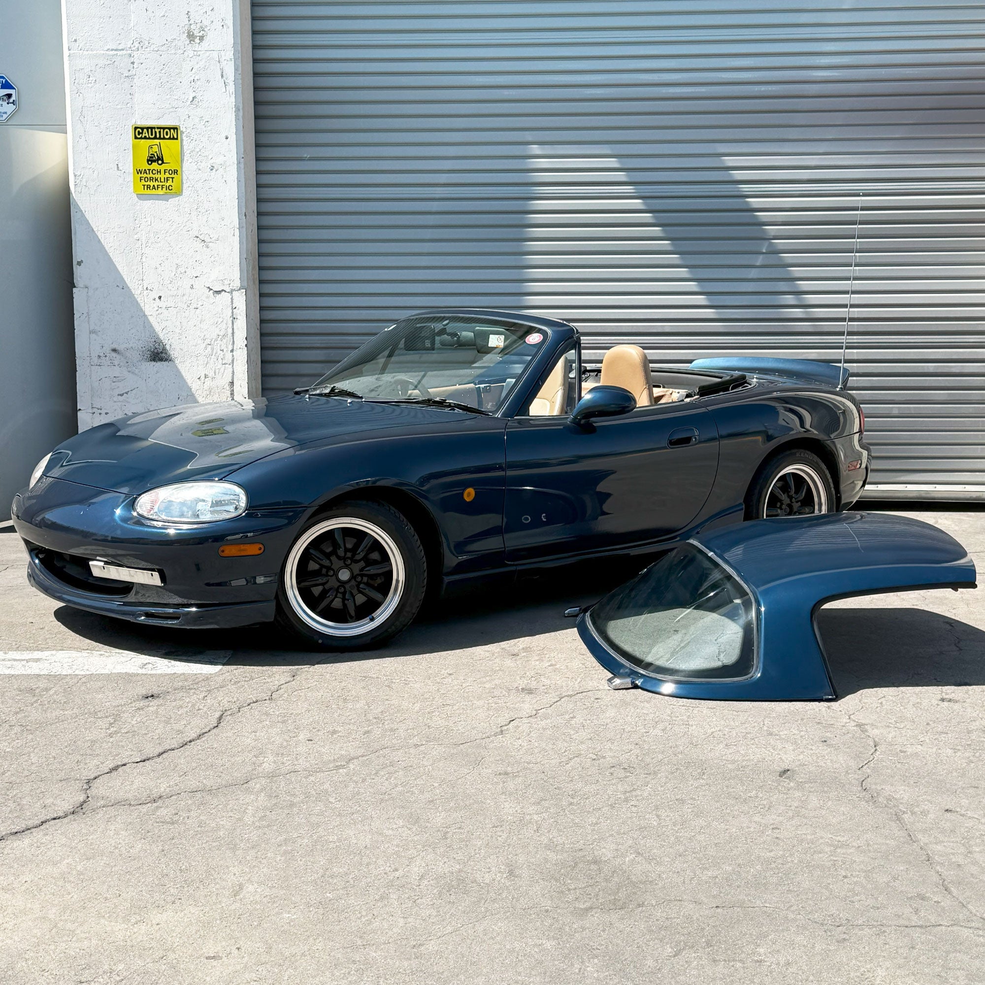 1998 Mazda Roadster NB8C VS Hardtop Edition