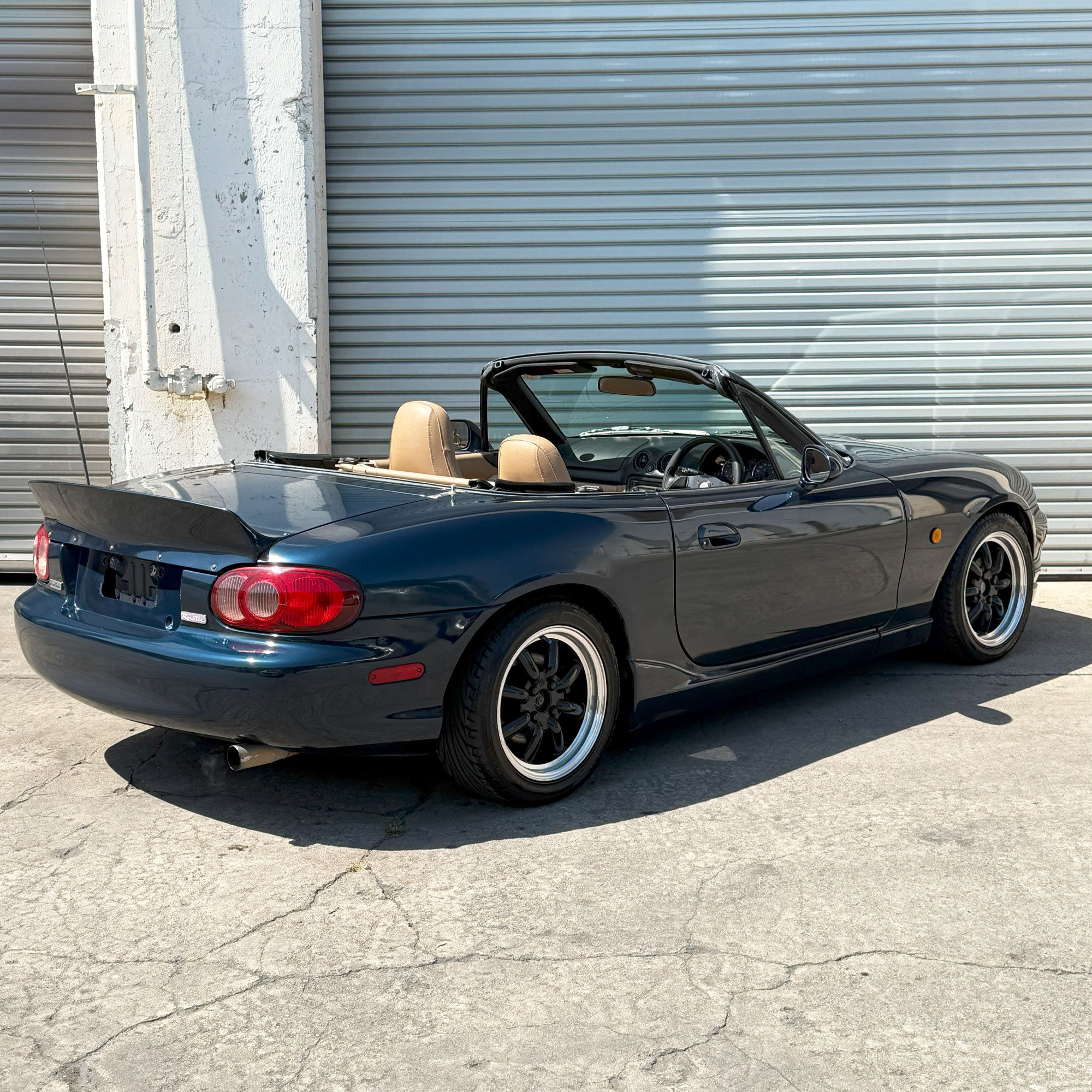 1998 Mazda Roadster NB8C VS Hardtop Edition