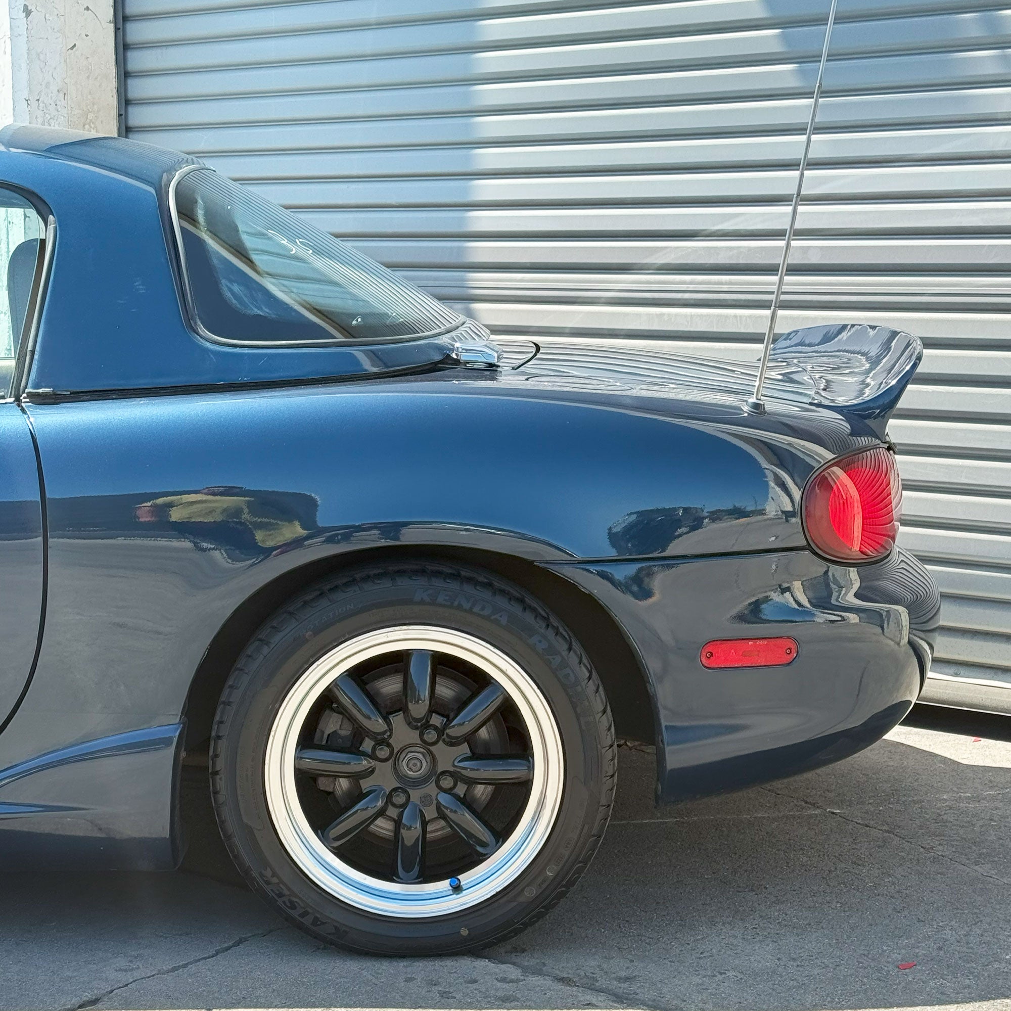 1998 Mazda Roadster NB8C VS Hardtop Edition