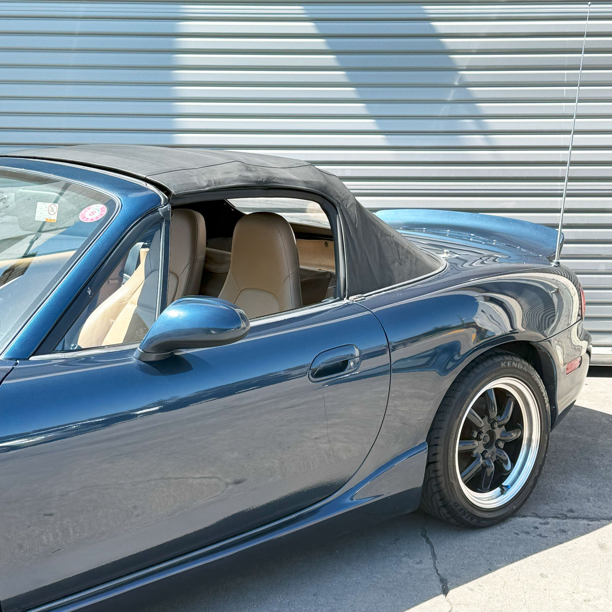 1998 Mazda Roadster NB8C VS Hardtop Edition